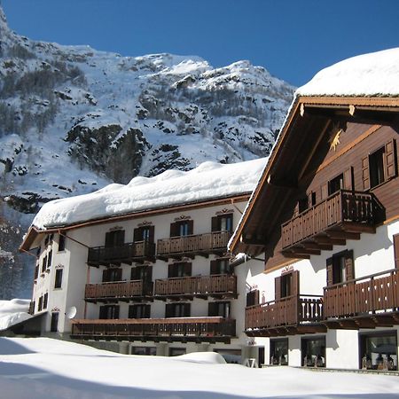 Hotel Jolanda Sport Gressoney-la-Trinité Buitenkant foto