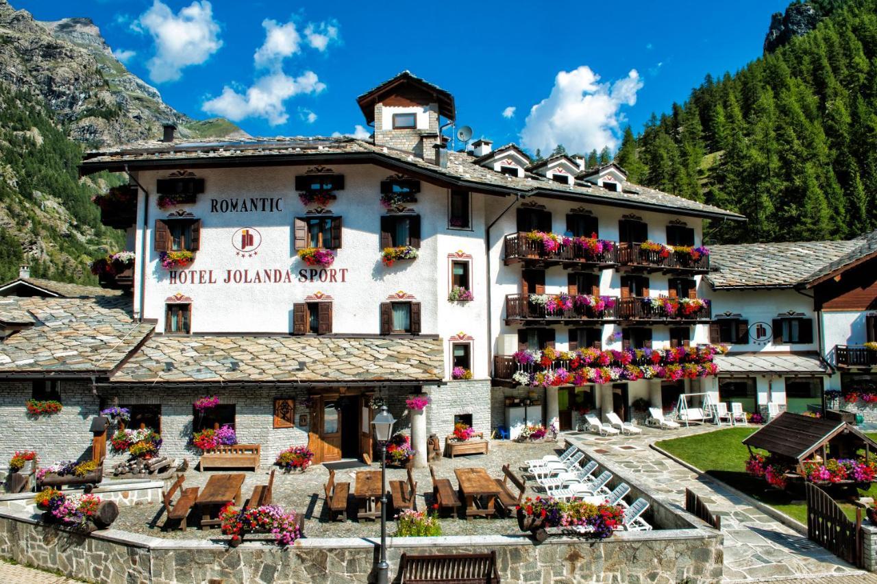 Hotel Jolanda Sport Gressoney-la-Trinité Buitenkant foto