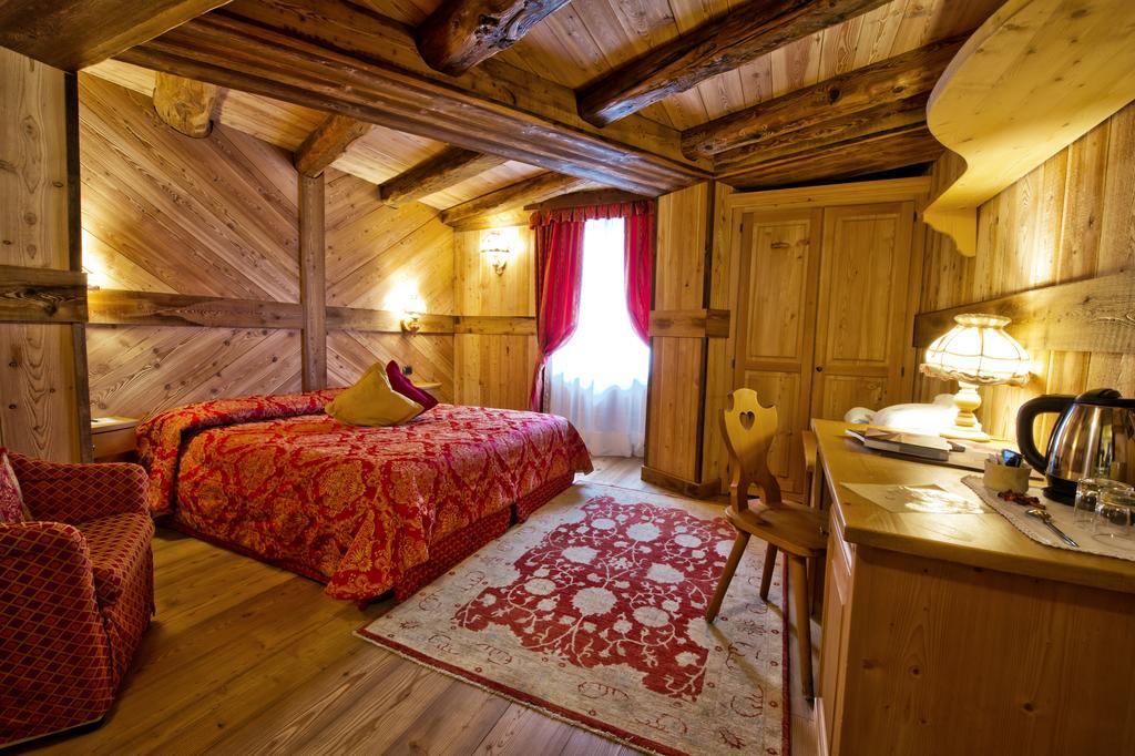 Hotel Jolanda Sport Gressoney-la-Trinité Buitenkant foto