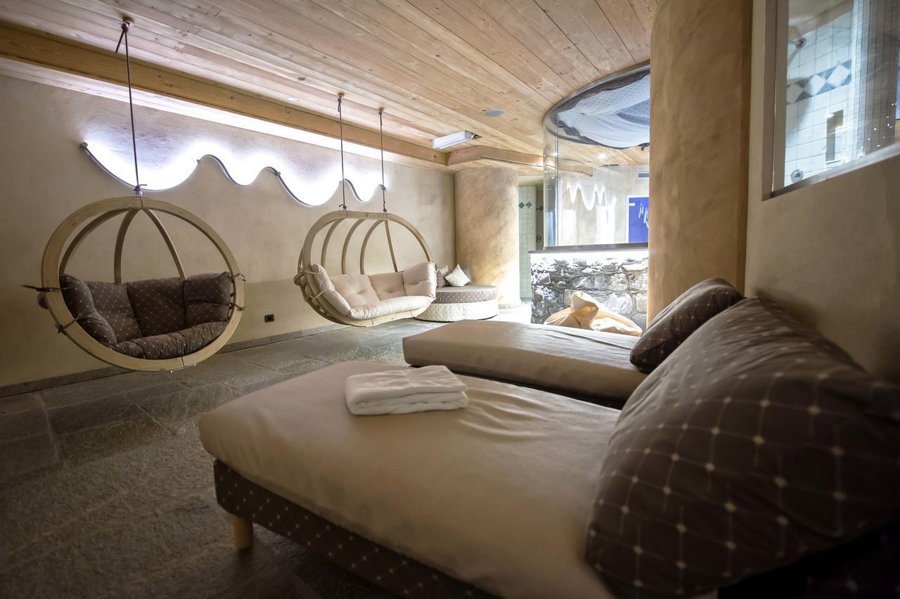 Hotel Jolanda Sport Gressoney-la-Trinité Buitenkant foto