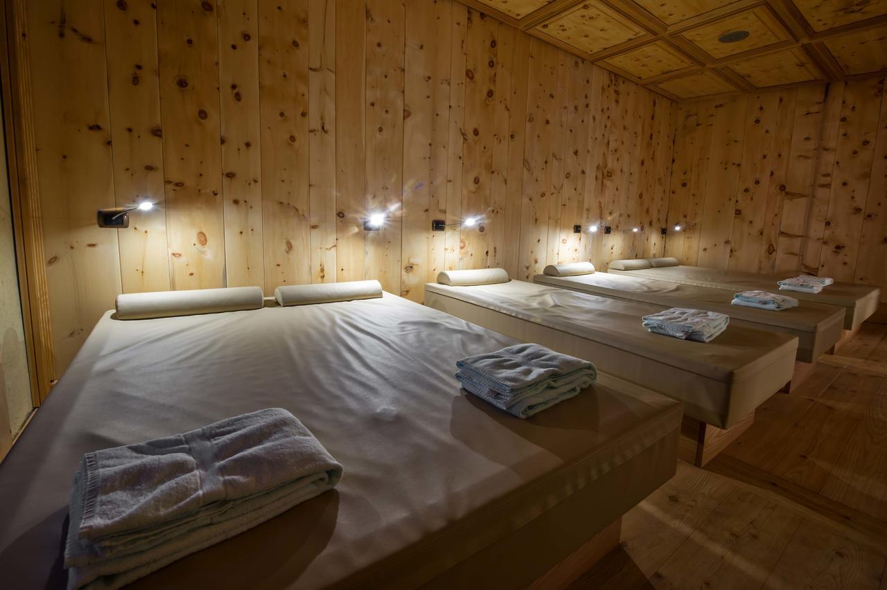 Hotel Jolanda Sport Gressoney-la-Trinité Buitenkant foto