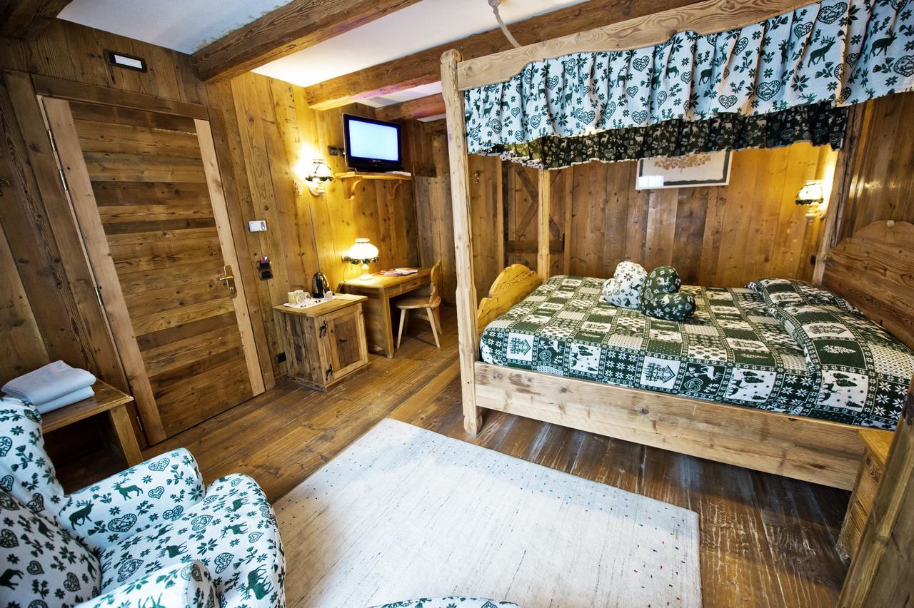 Hotel Jolanda Sport Gressoney-la-Trinité Buitenkant foto