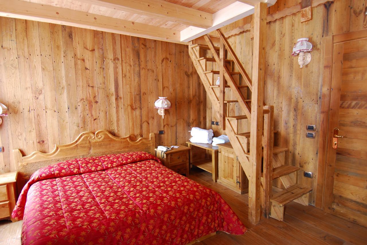 Hotel Jolanda Sport Gressoney-la-Trinité Buitenkant foto