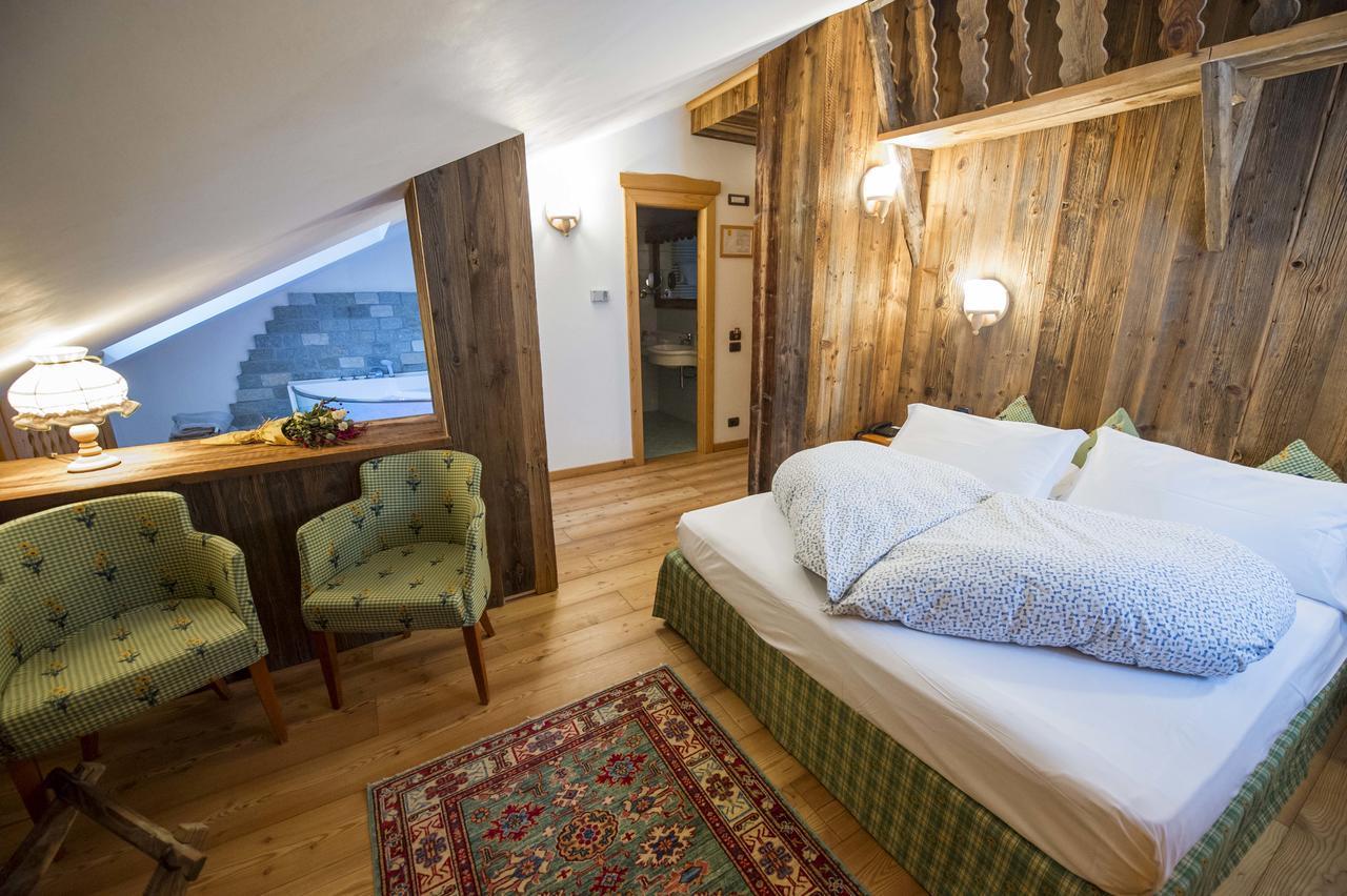 Hotel Jolanda Sport Gressoney-la-Trinité Buitenkant foto
